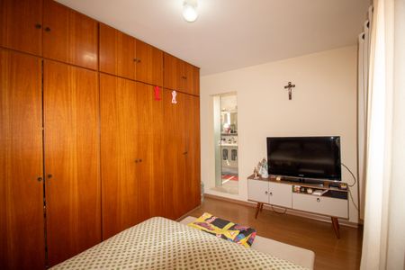 Casa à venda com 220m², 3 quartos e 2 vagasQuarto 2