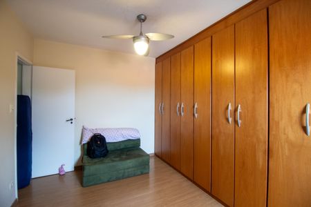 Casa à venda com 220m², 3 quartos e 2 vagasQuarto 3