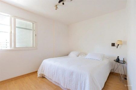 Apartamento à venda com 120m², 4 quartos e 1 vaga Apartamento à venda com 120m², 4 quartos e 1 vagaFoto 01