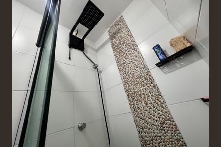 Casa de condomínio à venda com 120m², 3 quartos e 2 vagasBanheiro - Suite 01