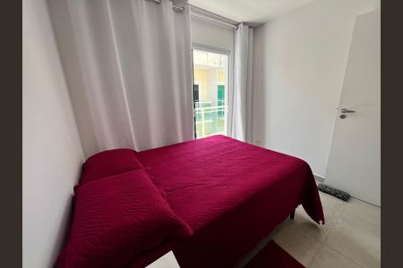 Casa de condomínio à venda com 120m², 3 quartos e 2 vagasSuite 02