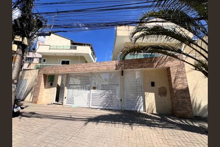 Casa de condomínio à venda com 120m², 3 quartos e 2 vagasFachada Condominio