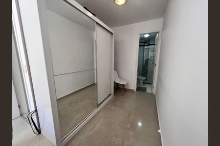 Casa de condomínio à venda com 120m², 3 quartos e 2 vagasSuite 02