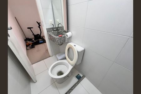 Casa de condomínio à venda com 120m², 3 quartos e 2 vagasBanheiro Terraço