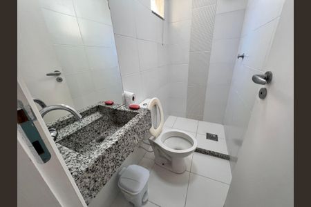Casa de condomínio à venda com 120m², 3 quartos e 2 vagasBanheiro Terraço