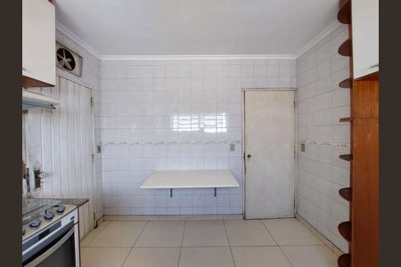 Casa para alugar com 249m², 3 quartos e 2 vagas Casa para alugar com 249m², 3 quartos e 2 vagasCozinha