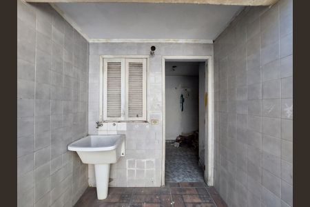 Casa para alugar com 249m², 3 quartos e 2 vagas Casa para alugar com 249m², 3 quartos e 2 vagasÁrea de Serviço