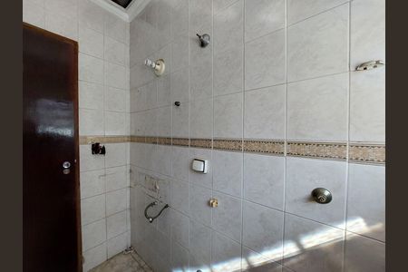 Casa para alugar com 249m², 3 quartos e 2 vagas Casa para alugar com 249m², 3 quartos e 2 vagasBanheiro 2