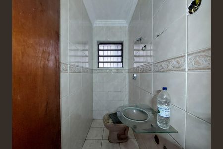 Casa para alugar com 249m², 3 quartos e 2 vagas Casa para alugar com 249m², 3 quartos e 2 vagasBanheiro 1