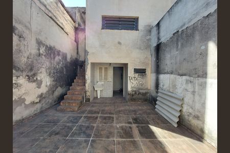 Casa para alugar com 249m², 3 quartos e 2 vagas Casa para alugar com 249m², 3 quartos e 2 vagasQuintal