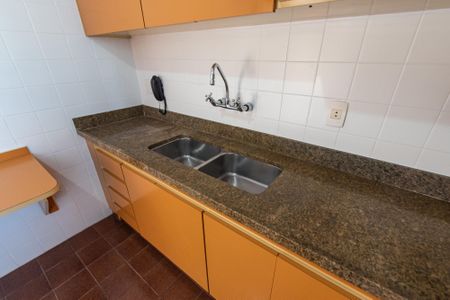 Apartamento à venda com 113m², 3 quartos e 1 vaga Apartamento à venda com 113m², 3 quartos e 1 vagaCozinha