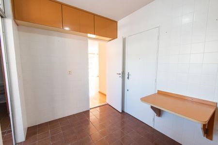 Apartamento à venda com 113m², 3 quartos e 1 vaga Apartamento à venda com 113m², 3 quartos e 1 vagaCozinha