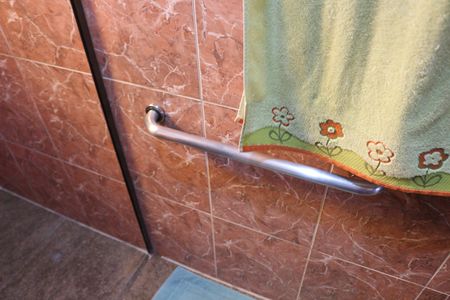 Casa à venda com 360m², 3 quartos e 3 vagasBanheiro 1