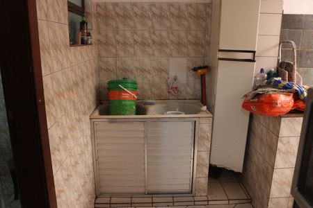 Casa à venda com 360m², 3 quartos e 3 vagasCasa 2 Area de Serviço