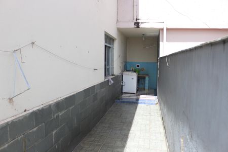Casa à venda com 360m², 3 quartos e 3 vagasCasa 3 Corredor