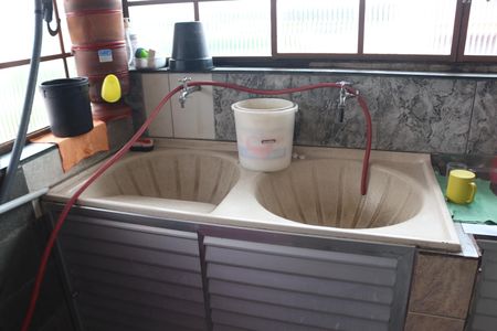 Casa à venda com 360m², 3 quartos e 3 vagasÁrea de Serviço