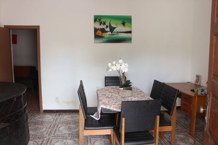 Casa à venda com 360m², 3 quartos e 3 vagasCasa 3 Sala 1