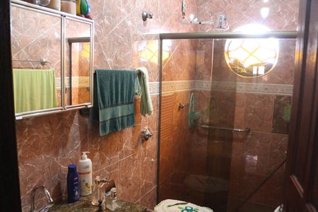 Casa à venda com 360m², 3 quartos e 3 vagasBanheiro 1