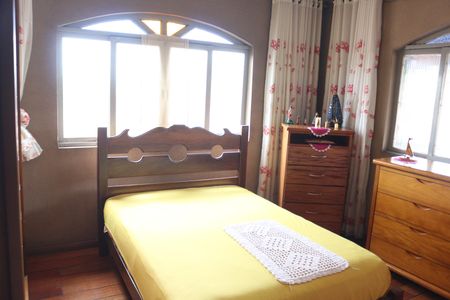 Casa à venda com 360m², 3 quartos e 3 vagasQuarto 1