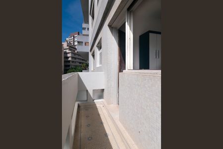 Apartamento à venda com 134m², 4 quartos e 1 vaga Apartamento à venda com 134m², 4 quartos e 1 vagaVaranda - Quarto 3
