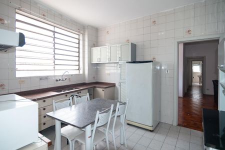 Apartamento à venda com 134m², 4 quartos e 1 vaga Apartamento à venda com 134m², 4 quartos e 1 vagaCozinha