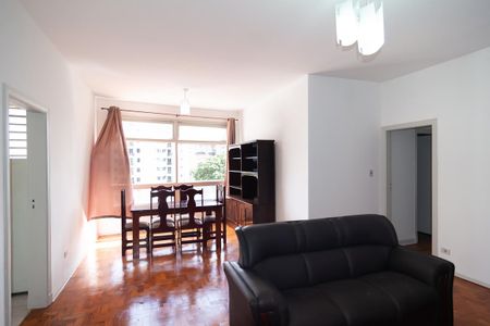 Apartamento à venda com 134m², 4 quartos e 1 vaga Apartamento à venda com 134m², 4 quartos e 1 vagaSala