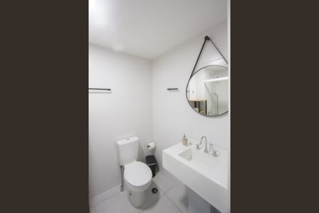 Studio para alugar com 26m², 1 quarto e sem vaga Studio para alugar com 26m², 1 quarto e sem vagaBanheiro