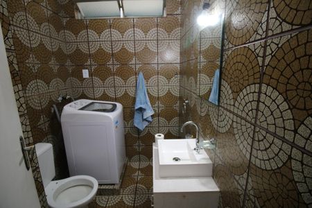 Apartamento para alugar com 80m², 3 quartos e sem vagaBanheiro