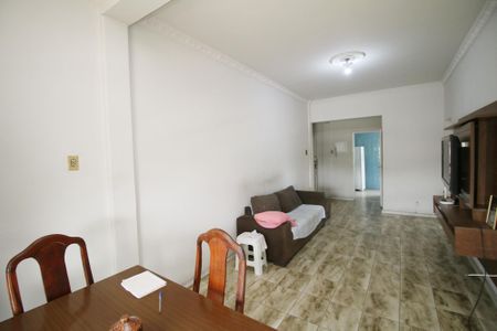 Apartamento para alugar com 80m², 3 quartos e sem vagaSala