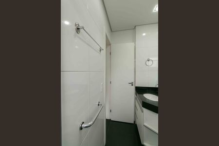 Apartamento para alugar com 80m², 3 quartos e 2 vagas Apartamento para alugar com 80m², 3 quartos e 2 vagasBanheiro Social