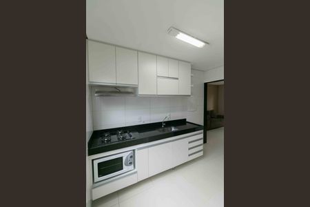 Apartamento para alugar com 80m², 3 quartos e 2 vagas Apartamento para alugar com 80m², 3 quartos e 2 vagasCozinha