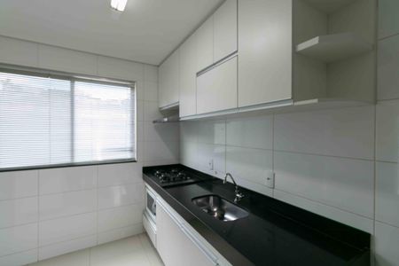 Apartamento para alugar com 80m², 3 quartos e 2 vagas Apartamento para alugar com 80m², 3 quartos e 2 vagasCozinha