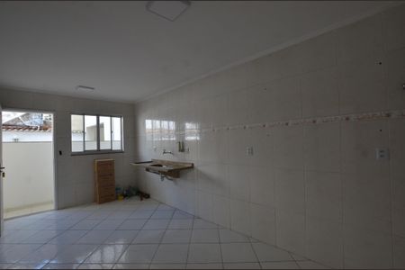 Casa para alugar com 91m², 2 quartos e 1 vagaCozinha