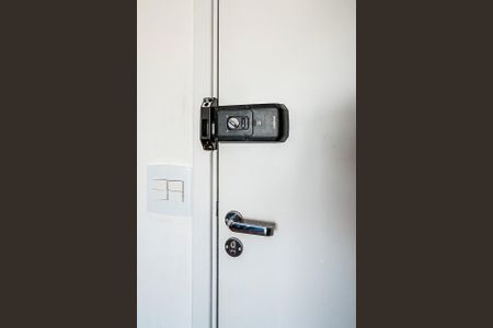 Apartamento à venda com 58m², 2 quartos e 1 vagaFechadura eletrônica