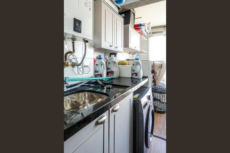 Apartamento à venda com 58m², 2 quartos e 1 vagaÁrea de serviço