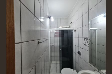 Casa à venda com 100m², 4 quartos e 2 vagas Casa à venda com 100m², 4 quartos e 2 vagasBanheiro Social