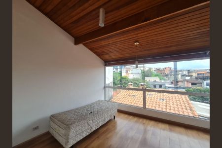 Casa à venda com 100m², 4 quartos e 2 vagas Casa à venda com 100m², 4 quartos e 2 vagasVaranda do Quarto 3