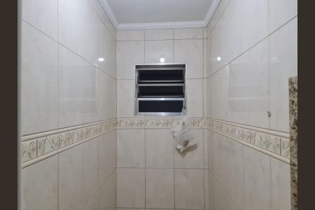 Casa à venda com 100m², 4 quartos e 2 vagas Casa à venda com 100m², 4 quartos e 2 vagasLavabo