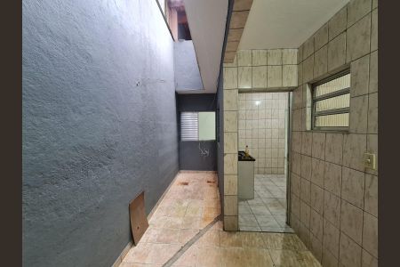 Casa à venda com 100m², 4 quartos e 2 vagas Casa à venda com 100m², 4 quartos e 2 vagasEdícula