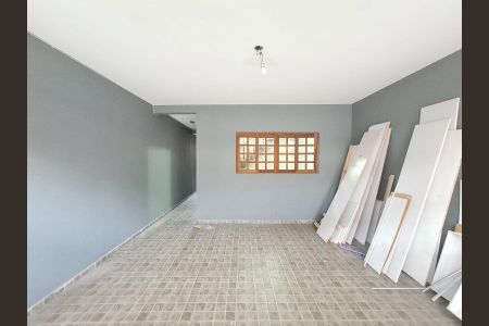 Casa à venda com 100m², 4 quartos e 2 vagas Casa à venda com 100m², 4 quartos e 2 vagasGaragem