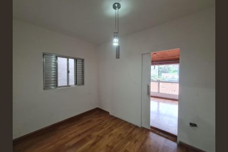 Casa à venda com 100m², 4 quartos e 2 vagas Casa à venda com 100m², 4 quartos e 2 vagas Quarto 3