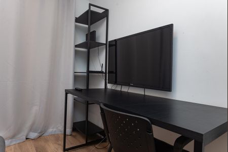 Studio para alugar com 28m², 1 quarto e sem vaga Studio para alugar com 28m², 1 quarto e sem vagaStudio