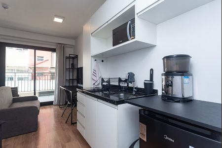 Studio para alugar com 28m², 1 quarto e sem vaga Studio para alugar com 28m², 1 quarto e sem vagaCozinha