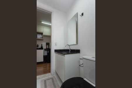 Studio para alugar com 28m², 1 quarto e sem vaga Studio para alugar com 28m², 1 quarto e sem vagaBanheiro Social