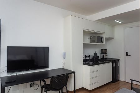Studio para alugar com 28m², 1 quarto e sem vaga Studio para alugar com 28m², 1 quarto e sem vagaStudio