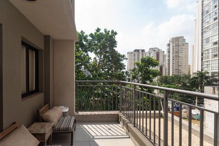 Studio para alugar com 28m², 1 quarto e sem vaga Studio para alugar com 28m², 1 quarto e sem vagaVaranda Studio