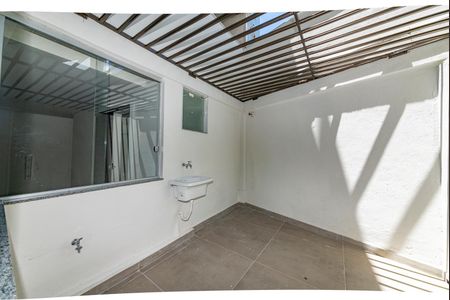 Apartamento para alugar com 90m², 2 quartos e sem vagaÁrea de Serviço