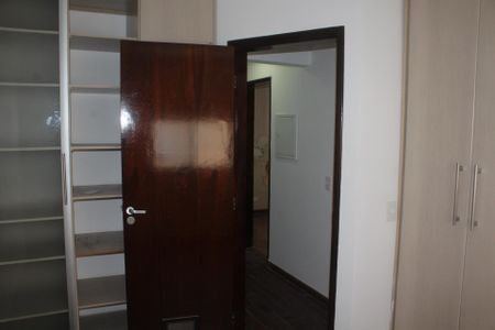 Casa de condomínio à venda com 200m², 3 quartos e 3 vagasQuarto 1