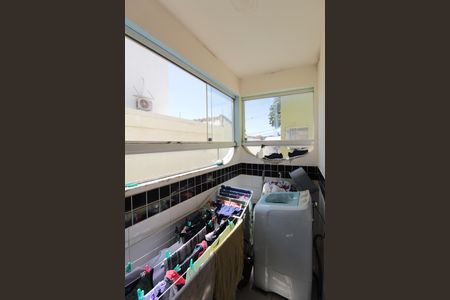 Apartamento para alugar com 97m², 3 quartos e 1 vagaÁrea de Serviço