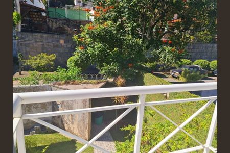 Casa à venda com 210m², 4 quartos e 2 vagas